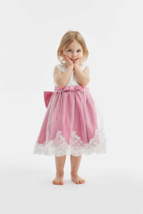 esimese sünnipäeva kleit, tumeda roosa lastekleit, Rosie pidulik kleit, elegantsed lasteriided, moekad tüdrukute kleidid, kvaliteetne lastemood, tülli ja pitsiga tüdrukute kleit, stiilne tüdrukute garderoob, tüdrukute erilised sündmused